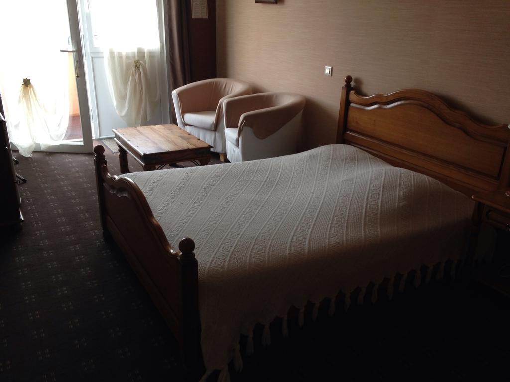 Hotel L'Epicurien Saint-Nicolas-de-Port Pokój zdjęcie